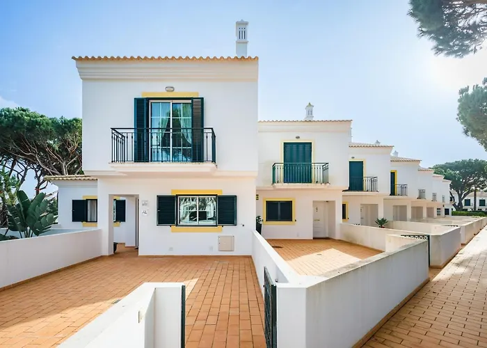 Falesia Ocean By The Portuguese Butler Villa *