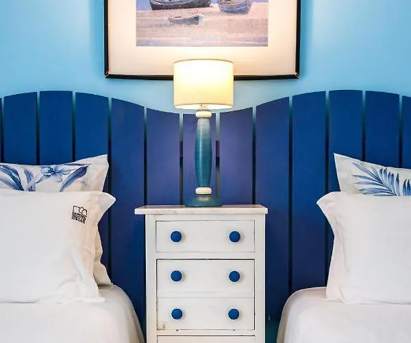 Villa Falesia Ocean By The Portuguese Butler