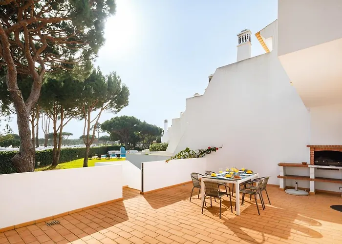 Villa Falesia Ocean By The Portuguese Butler Albufeira