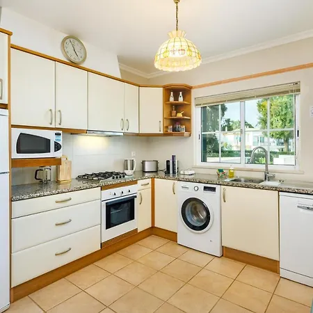 Falesia Ocean By The Portuguese Butler Villa *