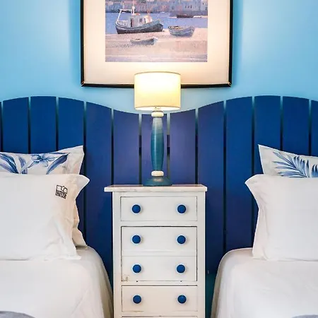 Villa Falesia Ocean By The Portuguese Butler